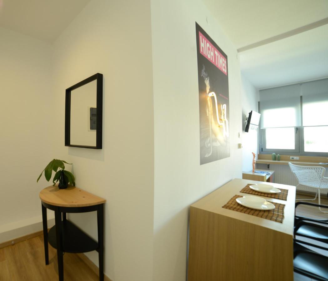 Mazi Rooms Ptolemeon Thessaloníki Exteriör bild