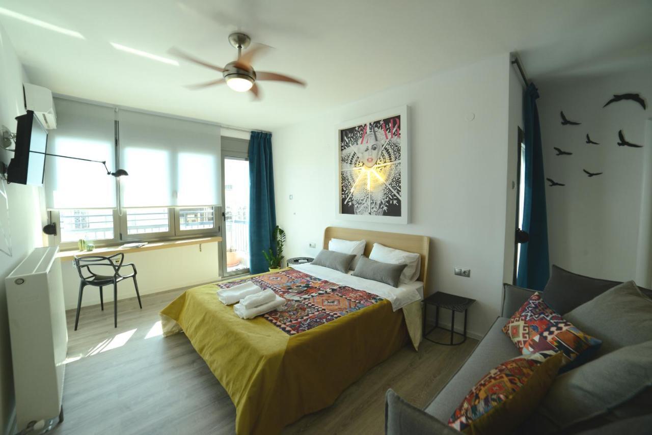 Mazi Rooms Ptolemeon Thessaloníki Exteriör bild