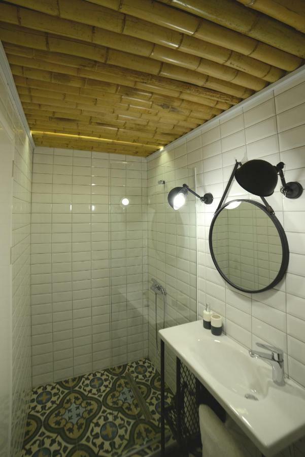 Mazi Rooms Ptolemeon Thessaloníki Exteriör bild
